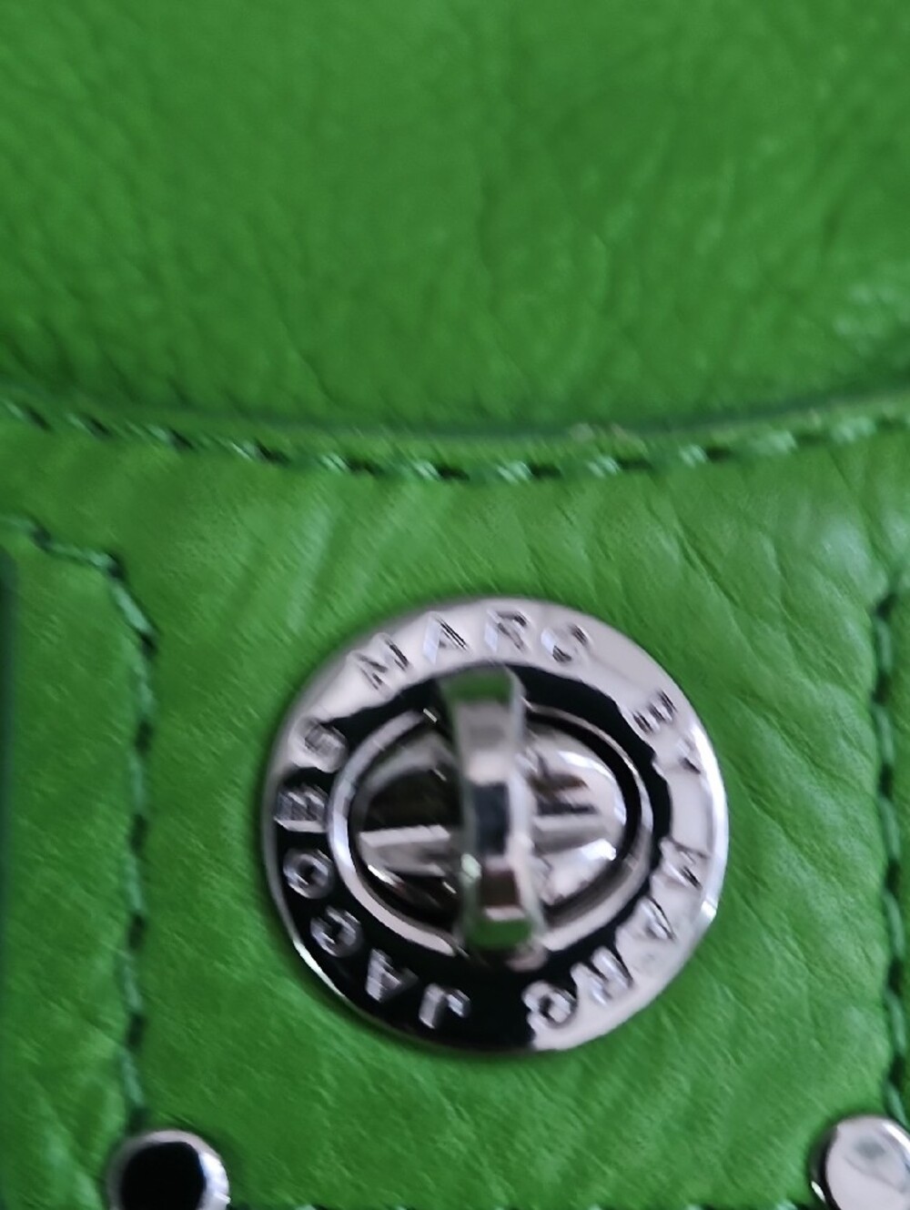 Marc Jacobs Bright Green Leather Satchel - Picture 7 of 8